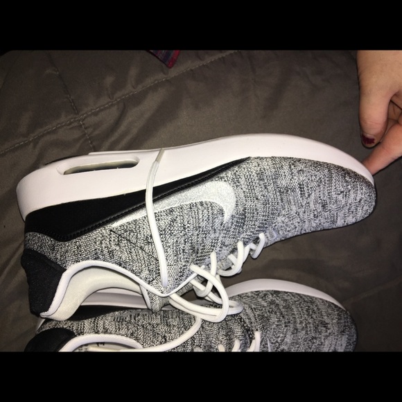 Nike shoes men’s - Picture 5 of 6